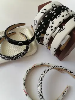 تل ابری طرح دار