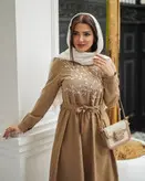 پیراهن مانتویی گلدوزی شده آستین دکمه دارد پشت لباس دکمه