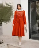 پیراهن مانتویی گلدوزی شده آستین دکمه دارد پشت لباس دکمه