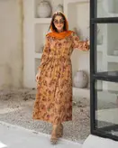 یک پیراهن بلند ترند و خاص مناسب سفر