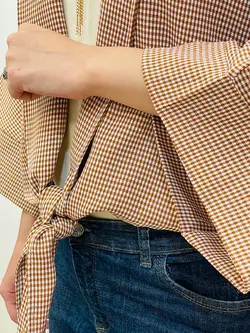 شومیز جلو گره ای چهارخونه - فروشگاه پوشاک پاراکیت