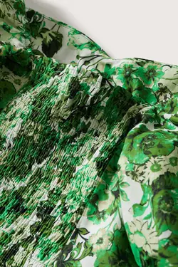 27047129 زن / دختر سبز - یاری شاپ