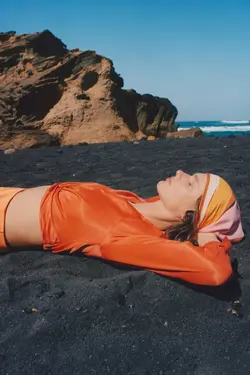 27056328 زنانه / دخترانه نارنجی - یاری شاپ