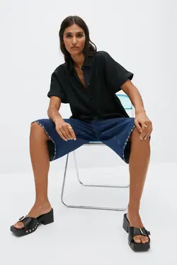 37010384 زن / دختر سیاه - یاری شاپ