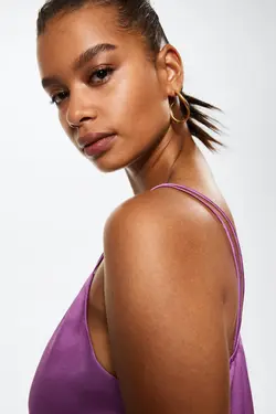 37010410 زن / دختر یاسی - یاری شاپ