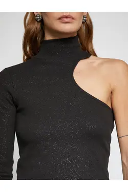 Melis Ağazat X – بلوز یقه دار با جزئیات پنجره - یاری شاپ