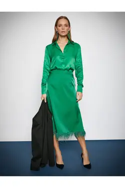 Melis Ağazat X – پیراهن ساتن آستین بلند - یاری شاپ