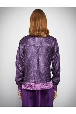 Melis Ağazat X – پیراهن ساتن طرح دار - یاری شاپ