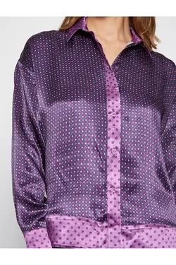 Melis Ağazat X – پیراهن ساتن طرح دار - یاری شاپ