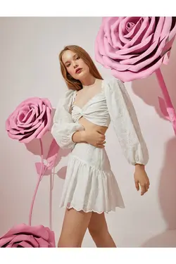 Rachel Araz X – بلوز یقه گلدوزی بادکنکی Sweetheart - یاری شاپ