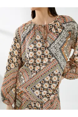 بلوز آستین بادکنکی با طرح های قومی پنجره ترکیبی از ویسکوز با جزئیات - یاری شاپ