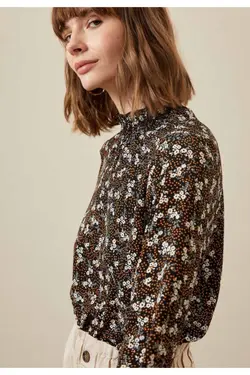 بلوز آستین بلند زنانه طرحدار قهوه ای S2381AZ20AU - یاری شاپ