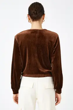 بلوز آستین بلند مخمل قهوه ای L - یاری شاپ