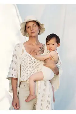 بلوز بافتنی کوتاه اکرو زنانه - یاری شاپ