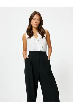 بلوز بدون آستین یقه V-Rffles Fit منظم - یاری شاپ