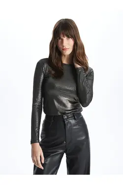 بلوز زنانه آستین بلند LCWAIKIKI Classic Crew یقه روشن - یاری شاپ