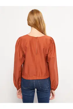 بلوز زنانه آستین بلند پاپلین یقه خدمه - یاری شاپ