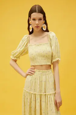 بلوز زنانه طرح ساری - یاری شاپ