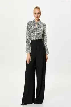 بلوز زنانه طرح مشکی - یاری شاپ