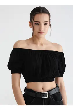 بلوز زنانه مشکی ساده یقه قایق 3sak60010pw - یاری شاپ