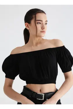 بلوز زنانه مشکی ساده یقه قایق 3sak60010pw - یاری شاپ