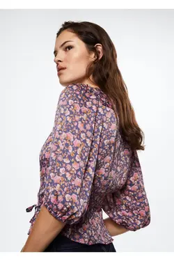 بلوز طرح دار گل - یاری شاپ