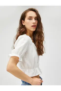 بلوز کراپ آستین بادکنکی یقه V-Rafle دکمه دار نخی - یاری شاپ