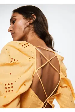 بلوز کوتاه آستین پف دار - یاری شاپ