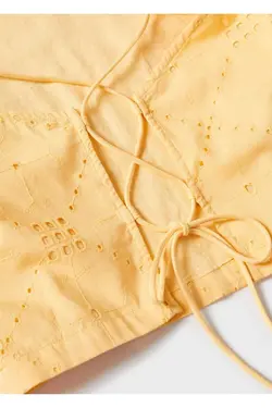 بلوز کوتاه آستین پف دار - یاری شاپ