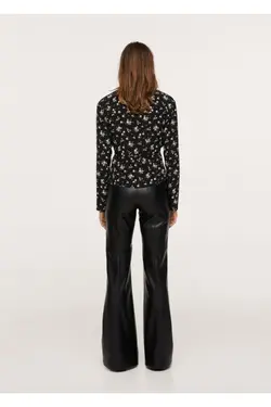 بلوز گلدار مشکی زنانه - یاری شاپ