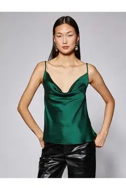 بلوز لباس شب ساتن یقه بدون بند - یاری شاپ