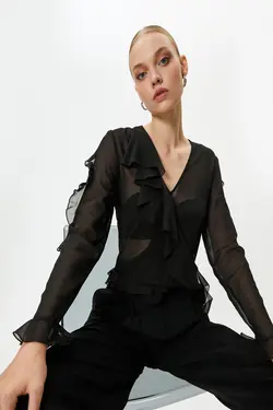 بلوز مشکی زنانه - یاری شاپ