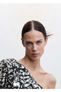 بلوز نامتقارن با جزئیات براق - یاری شاپ