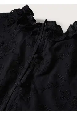 بلوز نخی گلدوزی شده - یاری شاپ