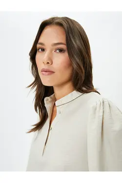 بلوز یقه باشکوه آستین بادکنکی دکمه دار ویسکوز آجدار - یاری شاپ