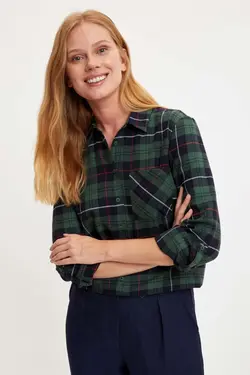 پیراهن آستین بلند زنانه با طرح مربع سبز با جیب S2130AZ20WN - یاری شاپ