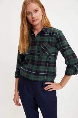 پیراهن آستین بلند زنانه با طرح مربع سبز با جیب S2130AZ20WN - یاری شاپ