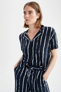 پیراهن آستین کوتاه راه راه Relax Fit - یاری شاپ