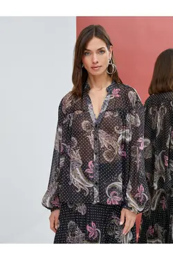 پیراهن ابریشمی، آستین بادکنکی، دکمه‌های طرح‌دار قومی - یاری شاپ