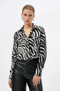 پیراهن زنانه با آستین بلند طرح دار گورخری با جزئیات دکمه مخفی 4WAK60065PW - یاری شاپ