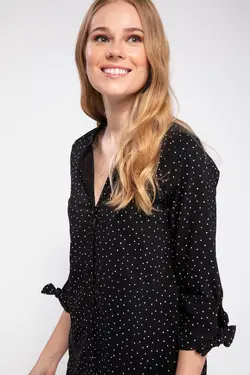 پیراهن طرح خالدار با جزئیات آستین کراوات - یاری شاپ