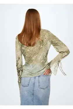 پیراهن طرح مار - یاری شاپ