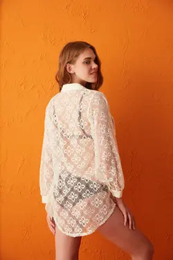 پیراهن نورا با جزئیات گیپور سفید - یاری شاپ