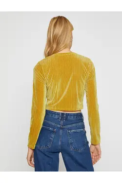 تی شرت آستین بلند با جزئیات پنجره - یاری شاپ