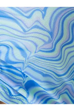 تی شرت برش پنجره آستین بلند طرح هندسی با جزئیات جمع آوری شده جلو - یاری شاپ