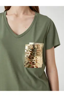 تی شرت یقه کوتاه آستین کوتاه پولک دوزی شده - یاری شاپ