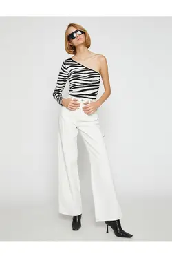 ژاکت بافتنی یک شانه گورخری طرح دار - یاری شاپ