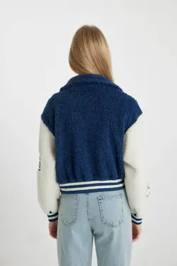 ژاکت بمب افکن مخمل خواب دار کالج اور سایز مناسب - یاری شاپ