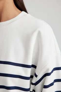 سویشرت یقه خدمه راه راه Relax Fit - یاری شاپ