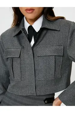 کاپشن Crop Padding با ترکیب ویسکوز زیپ دار جیب باری - یاری شاپ